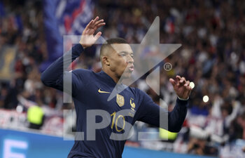 2022-09-22 - Kylian Mbappe of France celebrates his goal during the UEFA Nations League, League A - Group 1 football match between France and Austria on September 22, 2022 at Stade de France in Saint-Denis near Paris, France - FOOTBALL - NATIONS LEAGUE - FRANCE V AUSTRIA - UEFA NATIONS LEAGUE - SOCCER