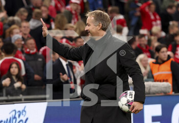 2022-09-25 - Coach of Denmark Kasper Hjulmand celebrates the victory following the UEFA Nations League, League A - Group 1 football match between Denmark and France on September 25, 2022 at Parken Stadium in Copenhagen, Denmark - FOOTBALL - NATIONS LEAGUE - DENMARK V FRANCE - UEFA NATIONS LEAGUE - SOCCER