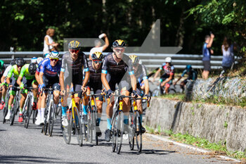 04/09/2022 - The chasing group with leaded by Cycling Team Friuli - GIRO DEL FIULI VENEZIA GIULIA U23 - TAPPA 4 - TRIESTE-UDINE - STRADA - CICLISMO