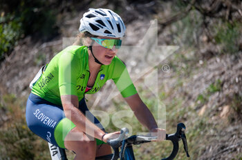 2022-09-12 - BOBNAR Nika during the TCFIA 2022, Tour Cycliste Feminin International de L'Ardeche, Stage 7, Vesseaux - Privas (121 Km) on September 12, 2022 in Privas, France - CYCLING - TCFIA 2022 - STAGE 7 - STREET - CYCLING