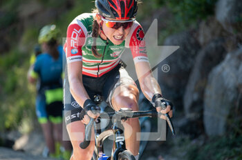 2022-09-12 - ARMITAGE Megan during the TCFIA 2022, Tour Cycliste Feminin International de L'Ardeche, Stage 7, Vesseaux - Privas (121 Km) on September 12, 2022 in Privas, France - CYCLING - TCFIA 2022 - STAGE 7 - STREET - CYCLING