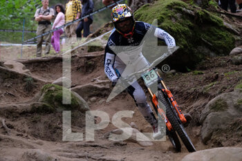 03/09/2022 - Alix Francoz (FRA) during UCI Mountain Bike World Cup in Val di Sole 2022 - Junior Men Downhill race category - September 3, 2022. Italy - UCI MOUNTAIN BIKE WORLD - VAL DI SOLE 2022 - JUNIOR MEN AND WOMAN RACE - MTB - MOUNTAIN BIKE - CICLISMO