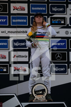 03/09/2022 - Izabela Yankova (BUL)  Bronze medal  of UCI Mountain Bike World Cup in Val di Sole 2022 - Junior Men Downhill race category - September 3, 2022. Italy  - UCI MOUNTAIN BIKE WORLD - VAL DI SOLE 2022 - JUNIOR MEN AND WOMAN RACE - MTB - MOUNTAIN BIKE - CICLISMO