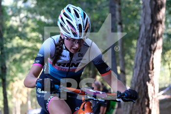 04/09/2022 - (24) Noemi Plankensteiner (ITA) - UCI MOUNTAIN BIKE WORLD CUP - WOMEN UNDER 23 - CROSS COUNTRY OLYMPIC RACE - MTB - MOUNTAIN BIKE - CICLISMO