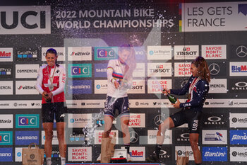26/08/2022 - 14 FERRAND PREVOT Pauline, 2 KELLER Alessandra, 12 GIBSON Gwendalyn during UCI Mountain Bike World Championships in Les Gets 2022 Cross-Country Short Track women Edite August 26, 2022, France - 2022 UCI MOUNTAIN BIKE WORLD CHAMPIONSHIPS - MTB - MOUNTAIN BIKE - CICLISMO