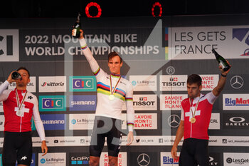 26/08/2022 - GAZE Samuel, Filippo colombo and LITSCHER Thomas winners podium in UCI Mountain Bike World Championships in Les Gets 2022 Cross-Country Short Track Man Edite August 26, 2022 - 2022 UCI MOUNTAIN BIKE WORLD CHAMPIONSHIPS - MTB - MOUNTAIN BIKE - CICLISMO