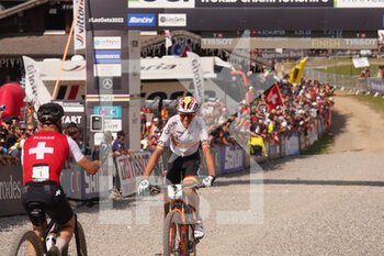 28/08/2022 - VALERO SERRANO David and SCHURTER Nino  during UCI Mountain Bike World Championships in Les Gets 2022 Men Elite Cross-country Olympic - Final August 28, 2022, France - 2022 UCI MOUNTAIN BIKE WORLD CHAMPIONSHIPS - MTB - MOUNTAIN BIKE - CICLISMO