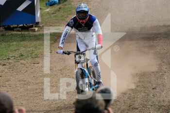 03/09/2022 - Benoit Coulanges (FRA) at the finish line - UCI MOUNTAIN BIKE WORLD CUP - VAL DI SOLE 2022 - ELITE MEN AND WOMEN DOWNHILL RACE - MTB - MOUNTAIN BIKE - CICLISMO