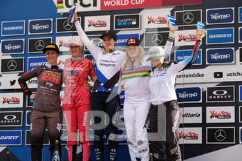 03/09/2022 - Podium of general standings  - UCI MOUNTAIN BIKE WORLD CUP - VAL DI SOLE 2022 - ELITE MEN AND WOMEN DOWNHILL RACE - MTB - MOUNTAIN BIKE - CICLISMO