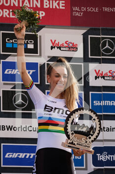 04/09/2022 - (16) Pauline Ferrand Prevot (FRA) winner in Val di Sole cross-coutry race. - UCI MOUNTAIN BIKE WORLD CUP - ELITE WOMEN - CROSS COUNTRY OLYMPIC RACE - MTB - MOUNTAIN BIKE - CICLISMO