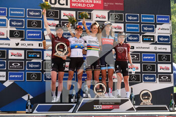 04/09/2022 - Podium of Val di Sole cross-coutry race, first place for (16) Pauline Ferrand Prevot (FRA), 2nd place for (6) Loana Lecomte (FRA), 3rd place for (7) Jolanda Neff (SUI) - UCI MOUNTAIN BIKE WORLD CUP - ELITE WOMEN - CROSS COUNTRY OLYMPIC RACE - MTB - MOUNTAIN BIKE - CICLISMO