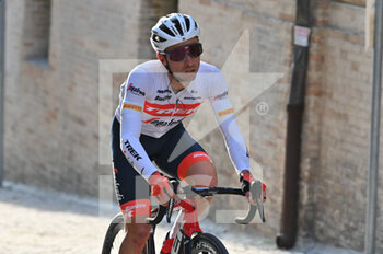 2022-03-11 - Trackers on the climbs of Fermo - TAPPA 5 - SEFRO-FERMO - TIRRENO - ADRIATICO - CYCLING
