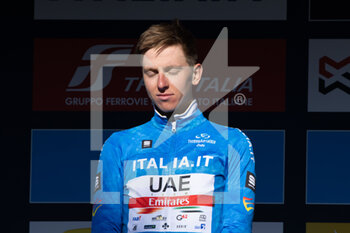 2022-03-13 - Race winner Tadej Pogacar of Slovenia poses with closed eyes on the podium ceremony after the 57th Tirreno-Adriatico 2022 - Stage 7 a 159km stage from San Benedetto del Tronto to San Benedetto del Tronto / #TirrenoAdriatico / #WorldTour / on March 13, 2022 in San Benedetto del Tronto, Italy. - 7^ TAPPA SAN BENEDETTO DEL TRONTO - TIRRENO - ADRIATICO - CYCLING