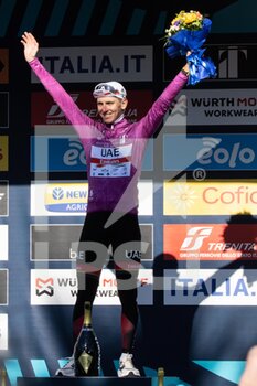 2022-03-13 - Tadej Pogacar of Slovenia and UAE Team Emirates celebrates at podium as Purple Sprint Jersey winner during the 57th Tirreno-Adriatico 2022 - Stage 7 a 159km stage from San Benedetto del Tronto to San Benedetto del Tronto / #TirrenoAdriatico / #WorldTour / on March 13, 2022 in San Benedetto del Tronto, Italy. ©Photo: Cinzia Camela. - 7^ TAPPA SAN BENEDETTO DEL TRONTO - TIRRENO - ADRIATICO - CYCLING