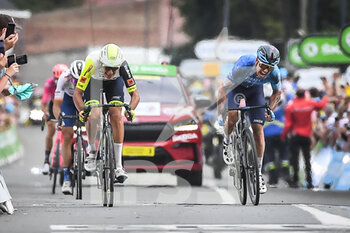 2022-07-06 - Taco VAN DER HOORN (Germany) of Team Intermarche-Wanty-Gobert Materiaux and Simon CLARKE (Australia) of Team Israel-Premier Tech during the Tour de France 2022, cycling race stage 5, Lille Métropole - Arenberg Porte du Hainaut (157 Km) on July 6, 2022 in Wallers, France - CYCLING - TOUR DE FRANCE 2022 - STAGE 5 - TOUR DE FRANCE - CYCLING