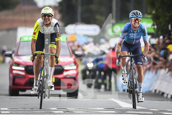 2022-07-06 - Taco VAN DER HOORN (Germany) of Team Intermarche-Wanty-Gobert Materiaux and Simon CLARKE (Australia) of Team Israel-Premier Tech during the Tour de France 2022, cycling race stage 5, Lille Métropole - Arenberg Porte du Hainaut (157 Km) on July 6, 2022 in Wallers, France - CYCLING - TOUR DE FRANCE 2022 - STAGE 5 - TOUR DE FRANCE - CYCLING