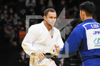 2022-02-07 - Simeon Catharina (NED) competes on men's -100 kg during the Paris Grand Slam 2022, IJF World Judo Tour on February 6, 2022 at Accor Arena in Paris, France - PARIS GRAND SLAM 2022, IJF WORLD JUDO TOUR - JUDO - CONTACT