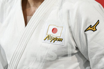 2022-02-06 - Illustration picture shows a white Mizuno judogi/kimono from Japan of a judoka/judo fighter with the Japanese flag (Nippon logo team) during the Paris Grand Slam 2022, IJF World Judo Tour on February 6, 2022 at Accor Arena in Paris, France - PARIS GRAND SLAM 2022, IJF WORLD JUDO TOUR  - JUDO - CONTACT