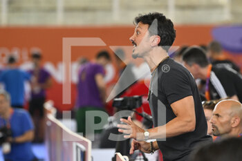 2022-06-03 - The Coach of Vito Dell'Aquila during R16 round of World Taekwondo Grand Prix at Foro Italico, Nicola Pietrangeli Stadium, 3th June 2022, Rome, Italy. - 2022 WORLD TAEKWONDO ROMA GRAND PRIX (DAY1) - TAEKWONDO - CONTACT