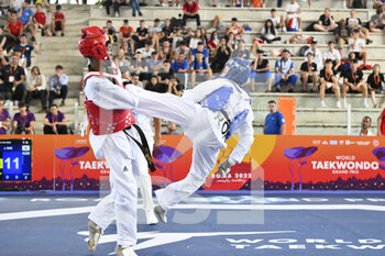 2022-06-03 - Jun-seo BAE (KOR) vs Omar gergely SALIM (HUN) during R16 round of World Taekwondo Grand Prix at Foro Italico, Nicola Pietrangeli Stadium, 3th June 2022, Rome, Italy. - 2022 WORLD TAEKWONDO ROMA GRAND PRIX (DAY1) - TAEKWONDO - CONTACT