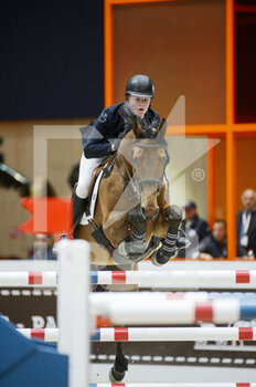 2022-03-18 - Harry CHARLES (GBR) riding STARDUST during the Prix Hermes Sellier at the Saut-Hermes 2022, equestrian FEI event on March 18, 2022 at the ephemeral Grand-palais in Paris, France - SAUT-HERMèS 2022, EQUESTRIAN FEI EVENT  - INTERNATIONALS - EQUESTRIAN