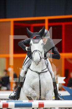 2022-03-18 - Kevin STAUT (FRA) riding TOLEDE DE MESCAM HARCOUR during the Prix Hermes Sellier at the Saut-Hermes 2022, equestrian FEI event on March 18, 2022 at the ephemeral Grand-palais in Paris, France - SAUT-HERMèS 2022, EQUESTRIAN FEI EVENT  - INTERNATIONALS - EQUESTRIAN