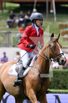 2022-05-26 - Laura Kraut (USA) during Race 2 of the 89th CSIO Rome 2022 at Piazza di Siena in Rome on 26 May  2022 - 89° CSIO ROMA - PIAZZA DI SIENA (DAY 1) - INTERNATIONALS - EQUESTRIAN