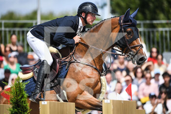 2022-06-26 - Tobias MEYER of Germany riding Quintus-H during the Longines Global Champions Tour 2022, Paris Eiffel Jumping, equestrian event on June 26, 2022 at Champ de Mars in Paris, France - EQUESTRIAN - LONGINES GLOBAL CHAMPIONS TOUR 2022 - PARIS EIFFEL JUMPING - INTERNATIONALS - EQUESTRIAN