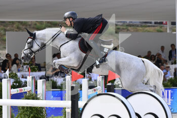 03/09/2022 - GIACOMO CASADEI (ITA), during the GCL of Rome R2 - 1.55m Against the clock - Individual Classification, on 3th September 2022 at the Circo Massimo in Rome, Italy. - 2022 LONGINES GLOBAL CHAMPIONS TOUR  - INTERNAZIONALI - EQUITAZIONE
