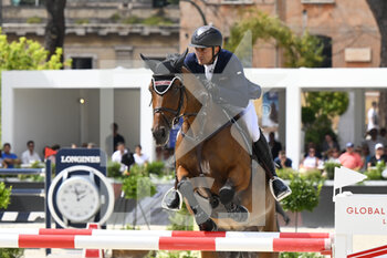 03/09/2022 - PIERGIORGIO BUCCI (ITA), during the GCL of Rome R2 - 1.55m Against the clock - Individual Classification, on 3th September 2022 at the Circo Massimo in Rome, Italy. - 2022 LONGINES GLOBAL CHAMPIONS TOUR  - INTERNAZIONALI - EQUITAZIONE