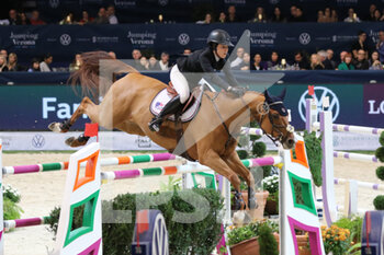 06/11/2022 - Victoria Gullisken (horse: Equine America Papa Roach) - 2022 LONGINES FEI JUMPING WORLD CUP - INTERNAZIONALI - EQUITAZIONE