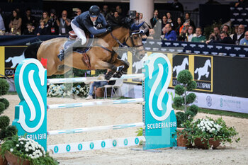 2022-11-06 - Harry Charles (horse: Romeo 88) - 2022 LONGINES FEI JUMPING WORLD CUP - INTERNATIONALS - EQUESTRIAN