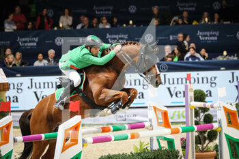 2022-11-06 - Gerfried Puck (horse: Equitron Naxcel V) - 2022 LONGINES FEI JUMPING WORLD CUP - INTERNATIONALS - EQUESTRIAN