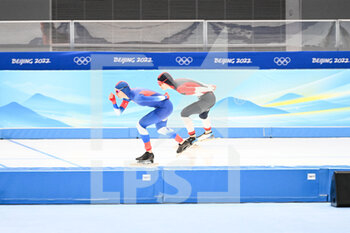 05/02/2022 - Evgenia Lalenkova (ROC) and Nikola Zdrahalova (CZE) during the Olympic Winter Games Beijing 2022, Speed Skating Women's 3000m on February 5, 2022 at National Speed Skating Oval in Beijing, China - OLYMPIC WINTER GAMES BEIJING 2022, FEBRUARY 05 - OLIMPIADI INVERNALI BEIJING 2022 - GIOCHI OLIMPICI