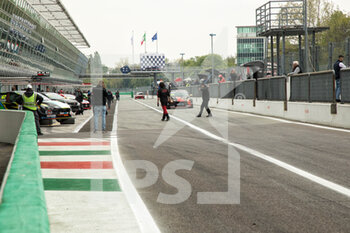 2022-04-24 - Pit lane Monza's Circuit - 2022 ACI RACE WEEKEND - OTHER - MOTORS