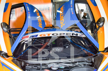 23/09/2022 - box Optimum Motorsport #72 Nick MOSS / Joe OSBORNE - McLaren 720 S GT3  - GT OPEN INTERNATIONAL SERIES - ALTRO - MOTORI