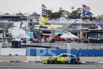 2022-03-16 - 98 DALLA LANA Paul (can), PITTARD David (gbr), THIIM Nicki (dnk), Northwest AMR, Aston Martin Vantage AMR, actio during the 1000 Miles of Sebring, 1st round of the 2022 FIA World Endurance Championship on the Sebring International Raceway from March 16 to 18, in Sebring, Florida, United States of America - 1000 MILES OF SEBRING, 1ST ROUND OF THE 2022 FIA WORLD ENDURANCE CHAMPIONSHIP - ENDURANCE - MOTORS