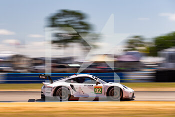 2022-03-17 - 92 CHRISTENSEN Michael (dnk), ESTRE Kevin (fra), Porsche GT Team, Porsche 911 RSR - 19, action during the 1000 Miles of Sebring, 1st round of the 2022 FIA World Endurance Championship on the Sebring International Raceway from March 16 to 18, in Sebring, Florida, United States of America - 1000 MILES OF SEBRING, 1ST ROUND OF THE 2022 FIA WORLD ENDURANCE - ENDURANCE - MOTORS