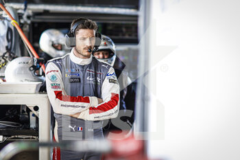 2022-03-17 - ESTRE Kevin (fra), Porsche GT Team, Porsche 911 RSR - 19, portrait during the 1000 Miles of Sebring, 1st round of the 2022 FIA World Endurance Championship on the Sebring International Raceway from March 16 to 18, in Sebring, Florida, United States of America - 1000 MILES OF SEBRING, 1ST ROUND OF THE 2022 FIA WORLD ENDURANCE - ENDURANCE - MOTORS