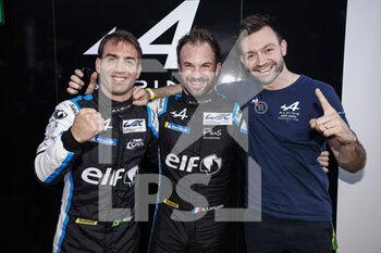 2022-03-17 - 36 NEGRAO André (bra), LAPIERRE Nicolas (fra), VAXIVIERE Matthieu (fra), Alpine Elf Team, Alpine A480 - Gibson, ambiance pole position during the 1000 Miles of Sebring, 1st round of the 2022 FIA World Endurance Championship on the Sebring International Raceway from March 16 to 18, in Sebring, Florida, United States of America - 1000 MILES OF SEBRING, 1ST ROUND OF THE 2022 FIA WORLD ENDURANCE - ENDURANCE - MOTORS