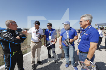 2022-03-18 - SINAULT Philippe (fra), team principal and owner of Signatech racing, portait , during the 1000 Miles of Sebring, 1st round of the 2022 FIA World Endurance Championship on the Sebring International Raceway from March 16 to 18, in Sebring, Florida, United States of America - 1000 MILES OF SEBRING, 1ST ROUND OF THE 2022 FIA WORLD ENDURANCE CHAMPIONSHIP - ENDURANCE - MOTORS