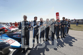 2022-03-18 - team Alpine Elf Team, ambiance , during the 1000 Miles of Sebring, 1st round of the 2022 FIA World Endurance Championship on the Sebring International Raceway from March 16 to 18, in Sebring, Florida, United States of America - 1000 MILES OF SEBRING, 1ST ROUND OF THE 2022 FIA WORLD ENDURANCE CHAMPIONSHIP - ENDURANCE - MOTORS