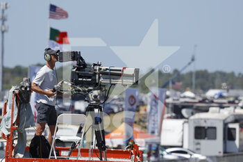 2022-03-18 - media cameraman , during the 1000 Miles of Sebring, 1st round of the 2022 FIA World Endurance Championship on the Sebring International Raceway from March 16 to 18, in Sebring, Florida, United States of America - 1000 MILES OF SEBRING, 1ST ROUND OF THE 2022 FIA WORLD ENDURANCE CHAMPIONSHIP - ENDURANCE - MOTORS