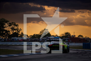 2022-03-18 - 98 DALLA LANA Paul (can), PITTARD David (gbr), THIIM Nicki (dnk), Northwest AMR, Aston Martin Vantage AMR, action during the 1000 Miles of Sebring, 1st round of the 2022 FIA World Endurance Championship on the Sebring International Raceway from March 16 to 18, in Sebring, Florida, United States of America - 1000 MILES OF SEBRING, 1ST ROUND OF THE 2022 FIA WORLD ENDURANCE CHAMPIONSHIP - ENDURANCE - MOTORS