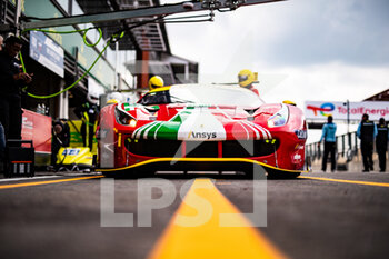 2022-05-05 - 52 MOLINA Miguel (spa), FUOCO Antonio (ita), AF Corse, Ferrari 488 GTE EVO, ambiance during the 6 Hours of Spa-Francorchamps 2022, 2nd round of the 2022 FIA World Endurance Championship on the Circuit de Spa-Francorchamps from May 5 to 7, 2022 in Francrochamps, Belgium - 6 HOURS OF SPA-FRANCORCHAMPS 2022, 2ND ROUND OF THE 2022 FIA WORLD ENDURANCE CHAMPIONSHIP - ENDURANCE - MOTORS