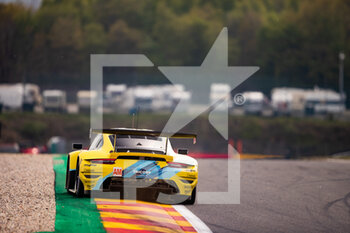 2022-05-05 - 88 ANDLAUER Julien (fra), POORDAD Fred (USA), LINDSEY Patrick (USA), Dempsey-Proton Racing, Porsche 911 RSR - 19, action during the 6 Hours of Spa-Francorchamps 2022, 2nd round of the 2022 FIA World Endurance Championship on the Circuit de Spa-Francorchamps from May 5 to 7, 2022 in Francrochamps, Belgium - 6 HOURS OF SPA-FRANCORCHAMPS 2022, 2ND ROUND OF THE 2022 FIA WORLD ENDURANCE CHAMPIONSHIP - ENDURANCE - MOTORS