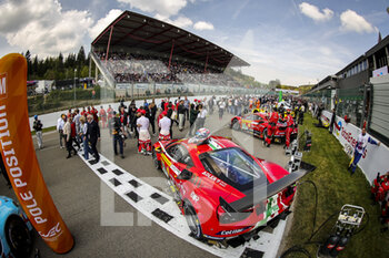 2022-05-07 - 52 MOLINA Miguel (spa), FUOCO Antonio (ita), AF Corse, Ferrari 488 GTE EVO, action ambiance Pre Grid during the 6 Hours of Spa-Francorchamps 2022, 2nd round of the 2022 FIA World Endurance Championship on the Circuit de Spa-Francorchamps from May 5 to 7, 2022 in Francorchamps, Belgium - 6 HOURS OF SPA-FRANCORCHAMPS 2022, 2ND ROUND OF THE 2022 FIA WORLD ENDURANCE CHAMPIONSHIP - ENDURANCE - MOTORS