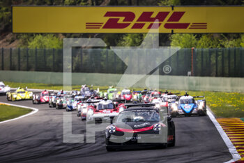 2022-05-07 - Race start during the 6 Hours of Spa-Francorchamps 2022, 2nd round of the 2022 FIA World Endurance Championship on the Circuit de Spa-Francorchamps from May 5 to 7, 2022 in Francorchamps, Belgium - 6 HOURS OF SPA-FRANCORCHAMPS 2022, 2ND ROUND OF THE 2022 FIA WORLD ENDURANCE CHAMPIONSHIP - ENDURANCE - MOTORS