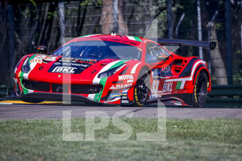 2022-05-12 - 33 Crestani Fabrizio (ita), HOOK Christian (ger), TUNJO Oscar (col), Rinaldi Racing, Ferrari 488 GTE, action during the 4 Hours of Imola 2022, 2nd round of the 2022 European Le Mans Series on the Imola Circuit from May 12 to 15, in Imola, Italy - AUTO - ELMS - 4 HOURS OF IMOLA 2022 - ENDURANCE - MOTORS