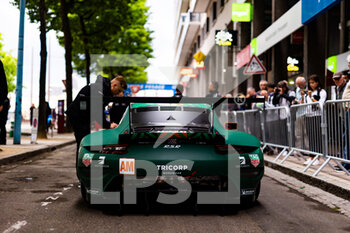 2022-06-03 - 93 FASSBENDER Michael (irl), CAMPBELL Matt (aus), ROBICHON Zacharie (can), Proton Competition, Porsche 911 RSR - 19 during the Scrutineering of the 2022 24 Hours of Le Mans, 3rd round of the 2022 FIA World Endurance Championship, on the Circuit de la Sarthe, from June 3 to 4, 2022 in Le Mans, France - 24 HEURES DU MANS 2022 - SCRUTINEERING - ENDURANCE - MOTORS